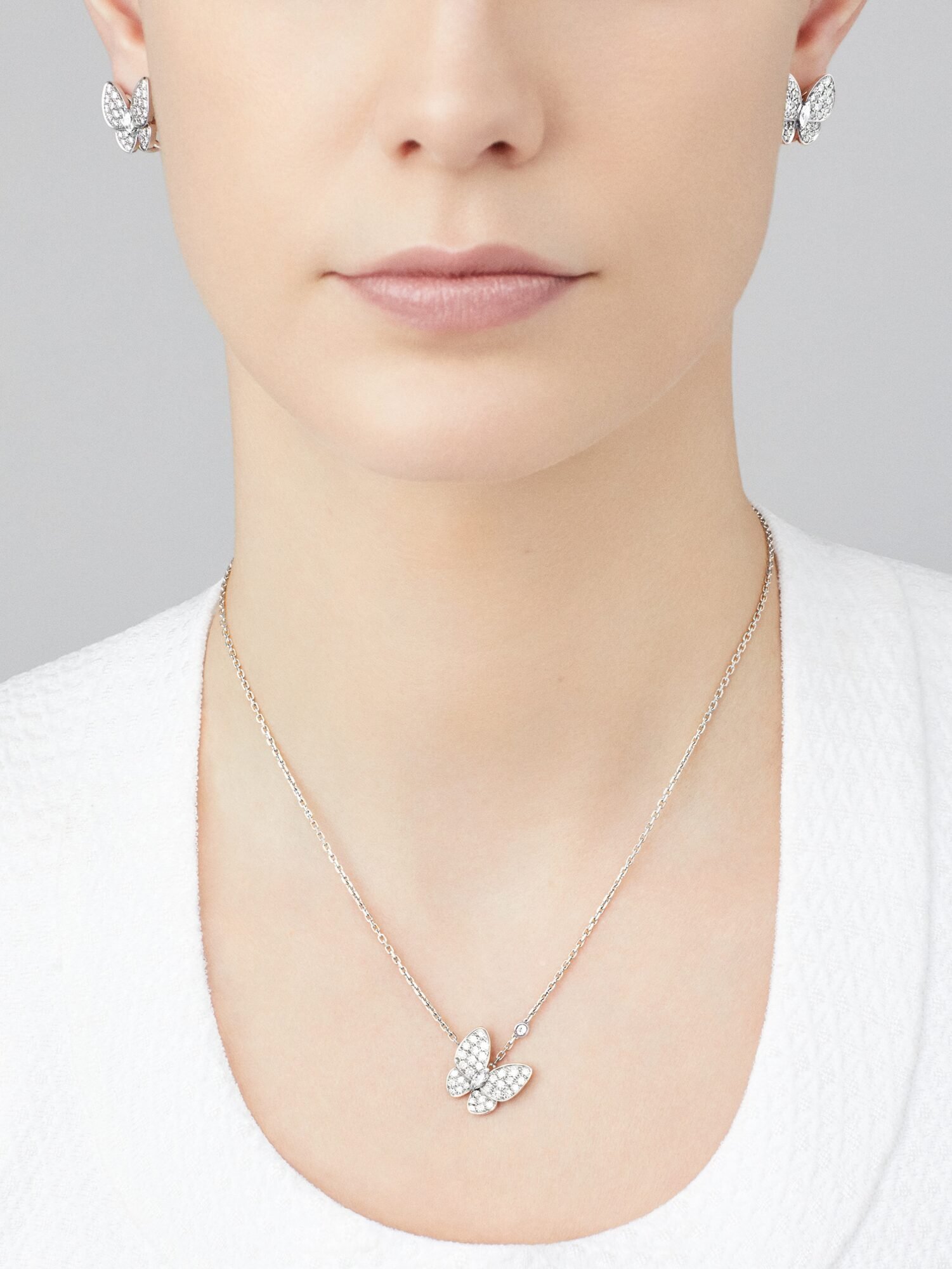 Two Butterfly earrings (White gold, Diamond)