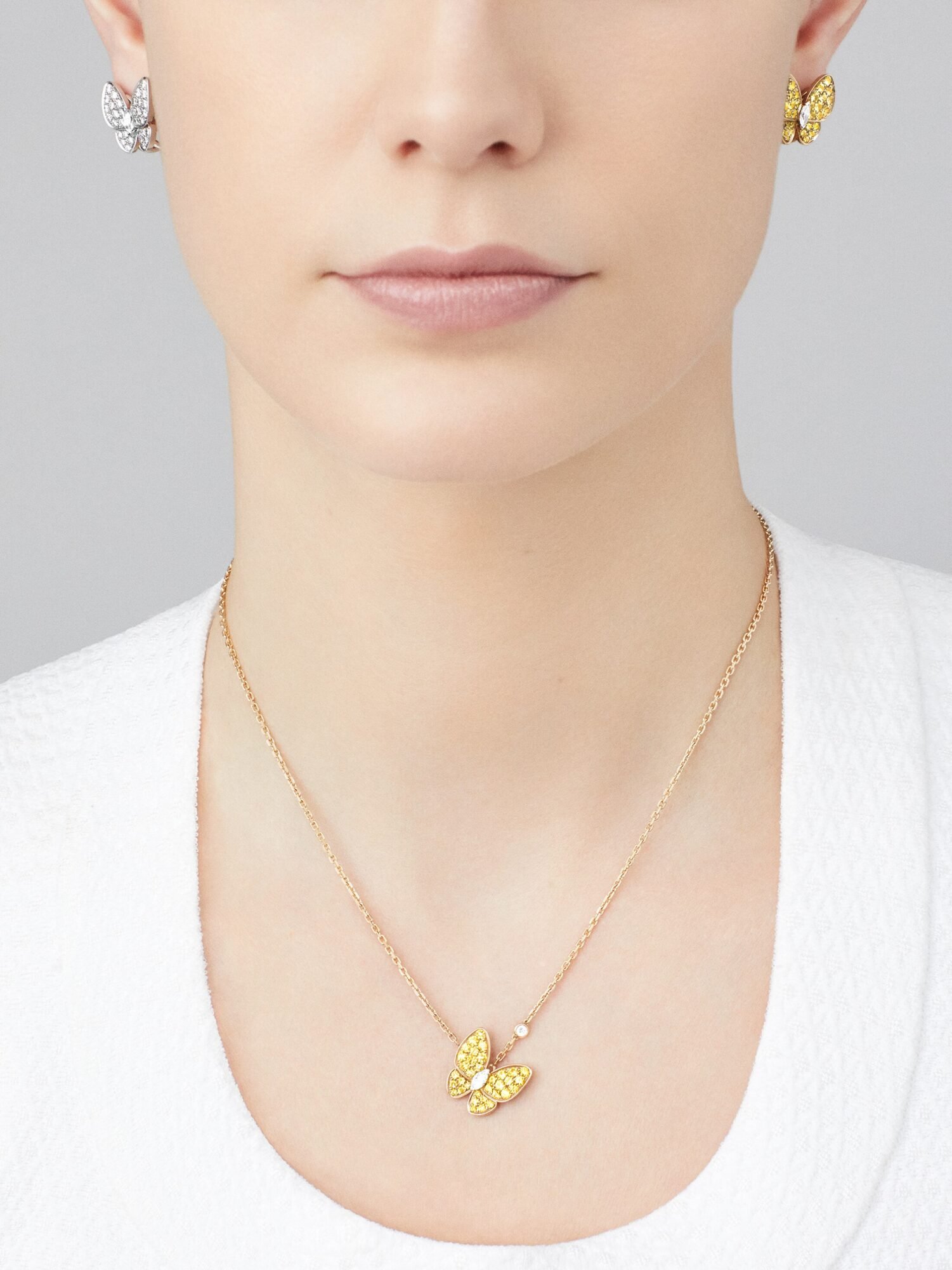 Two Butterfly earrings (Yellow gold, Diamond, Sapphire)