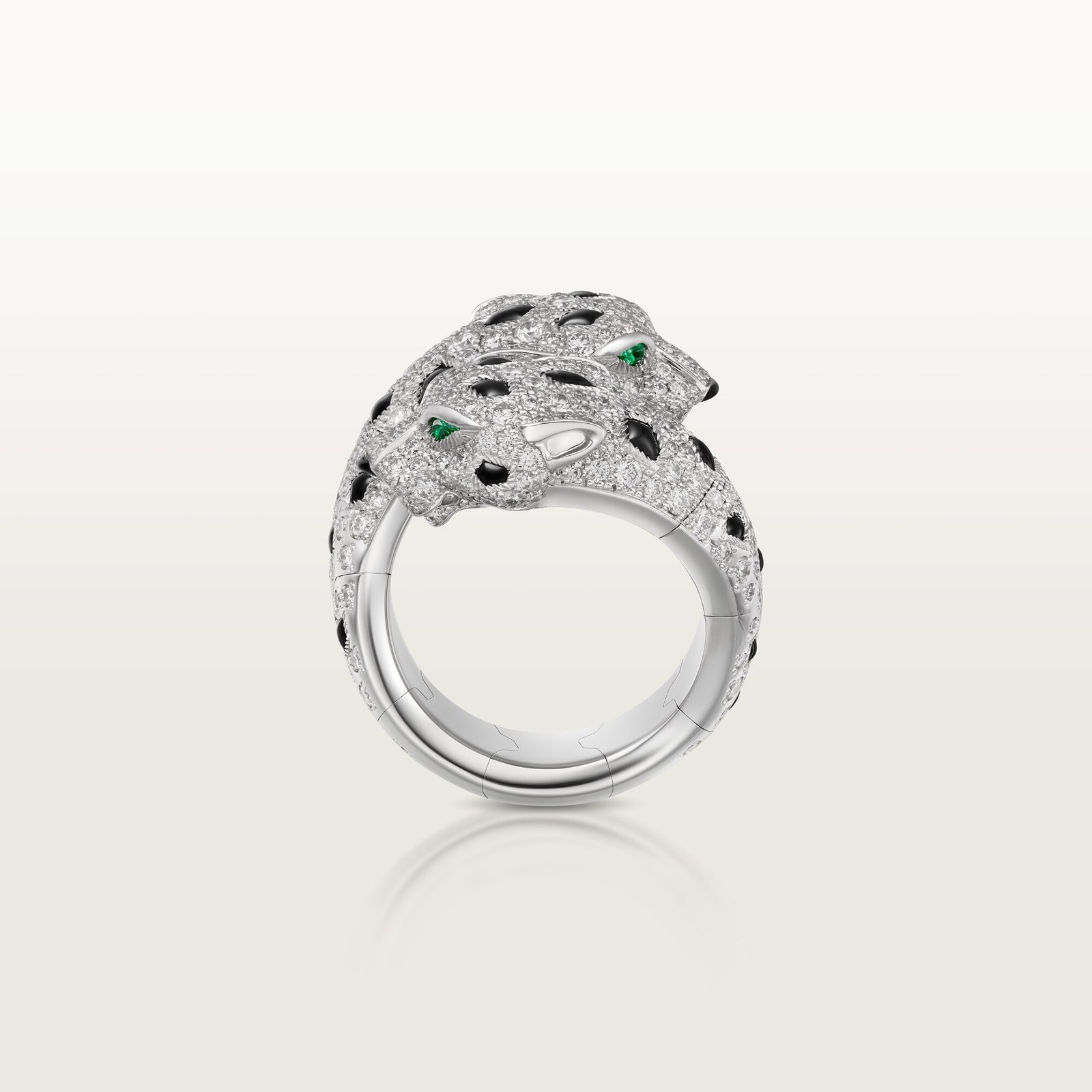 PANTHÈRE DE CARTIER RING (White gold, emeralds, mother-of-pearl, diamonds)