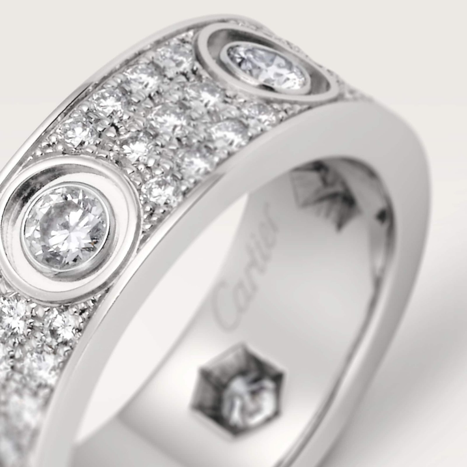 LOVE RING, DIAMOND-PAVED (White gold, Diamonds)