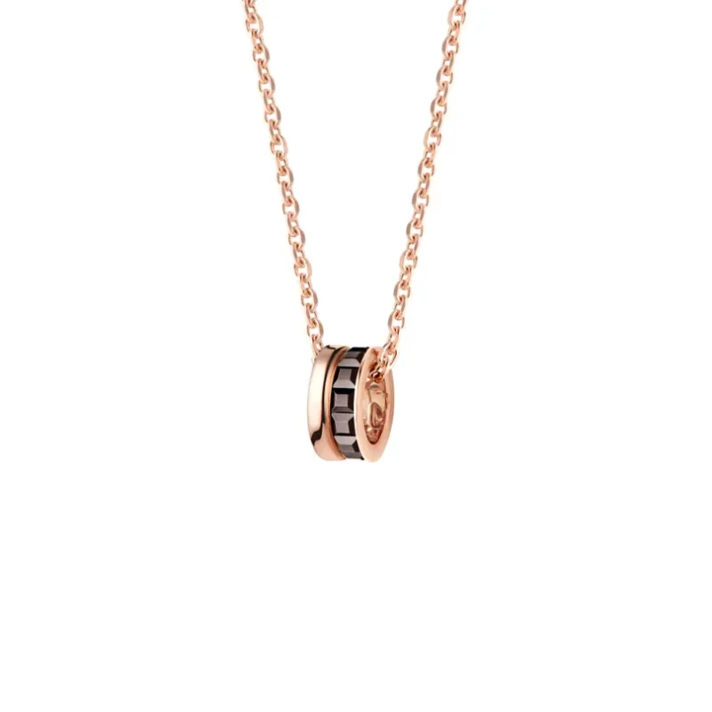 Quatre Classique Mini Pendant