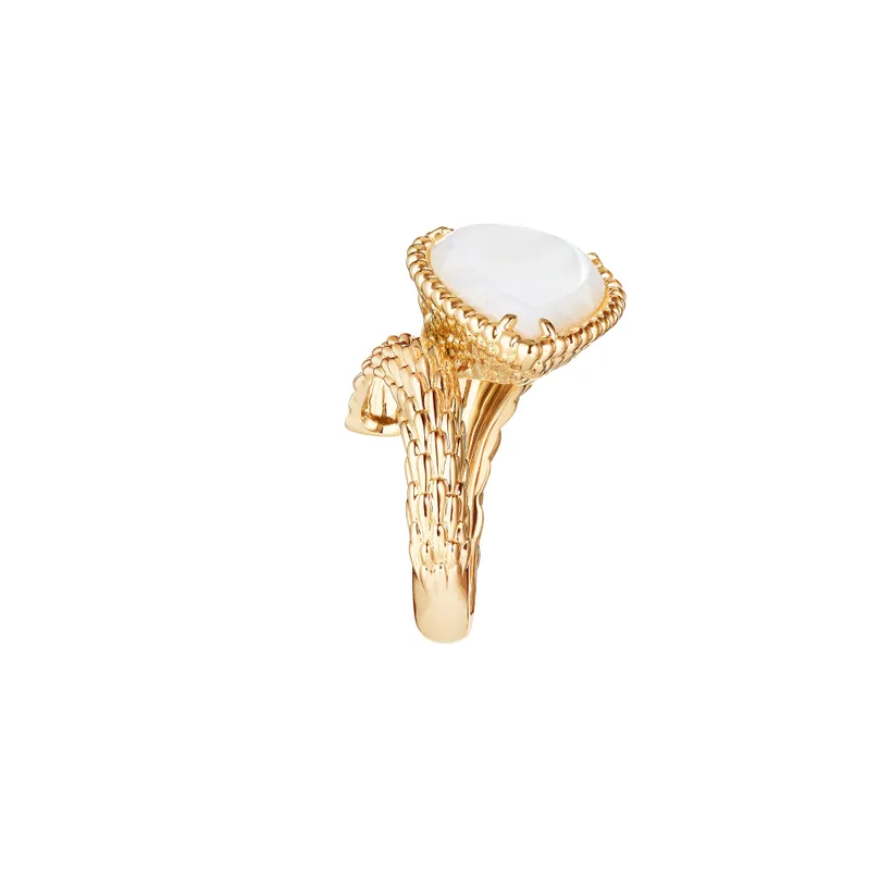 Serpent Bohème MOP Ring, L Motif (Yellow Gold)